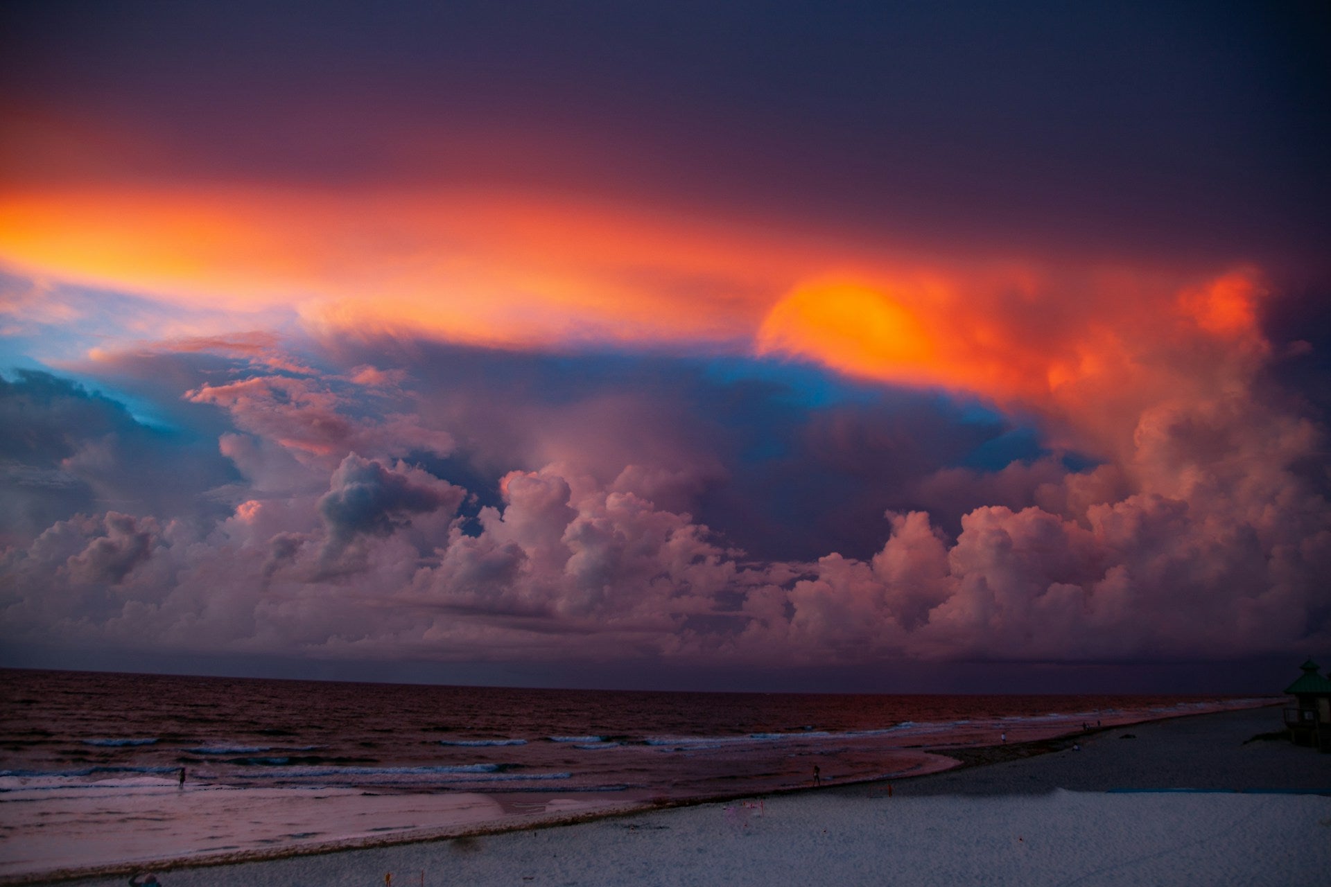 Hero Sunset Dramatic